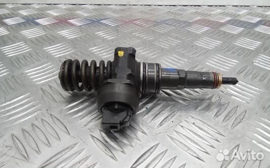 Форсунка дизельная volkswagen transporter T5 (NDN4