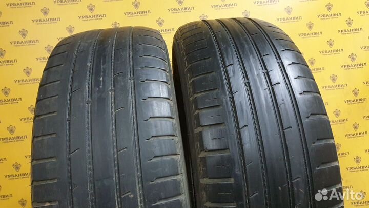 Nokian Tyres Hakka Black 2 SUV 215/65 R16 102V