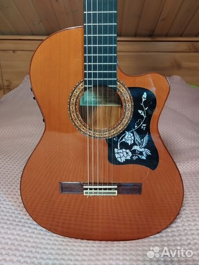 Классическая гитара Perez 650 ctwe