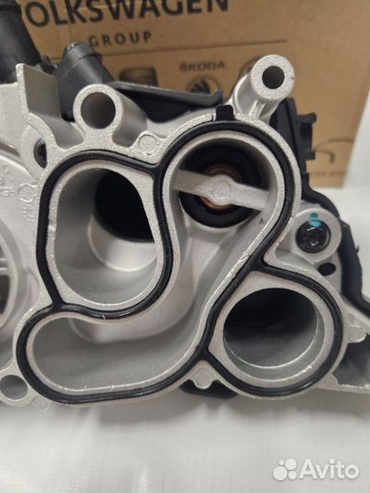 Насос водяноой VAG 04E121600BD