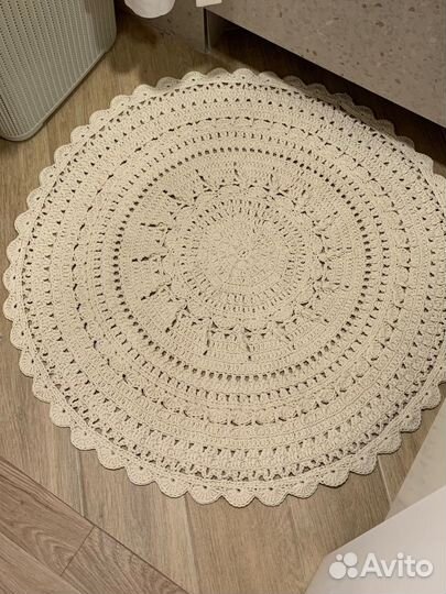 Коврик ручной работы