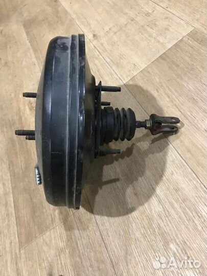 Вакуумный усилитель тормозов Toyota Carina AT190 в