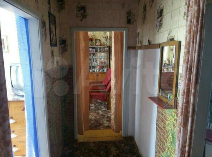 3-к. квартира, 43 м², 1/1 эт.