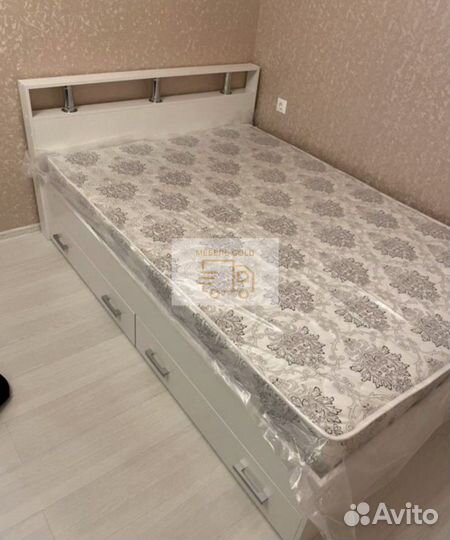 Кровать новая