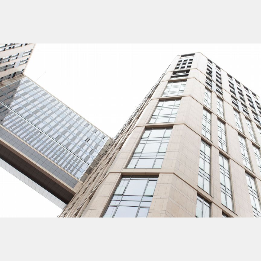 2-к. квартира, 97 м², 19/23 эт.