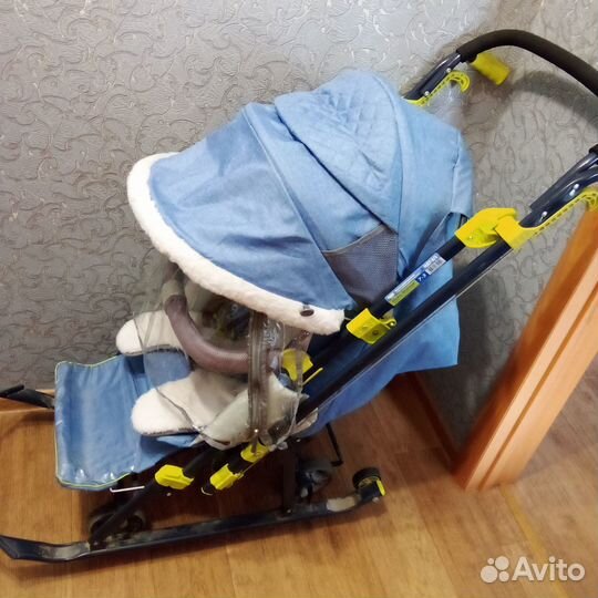 Детские санки с колесами