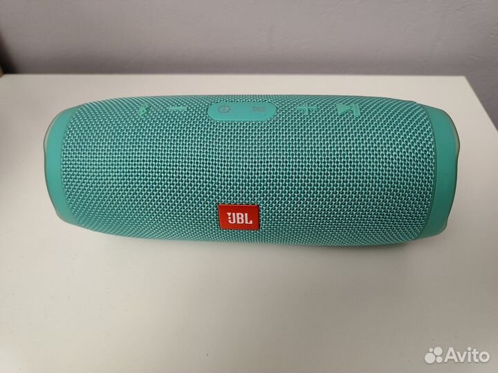 Колонка JBL Charge 3