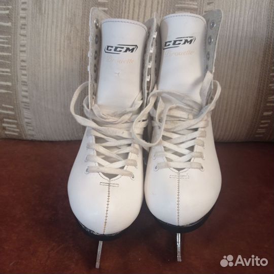 Коньки фигурные