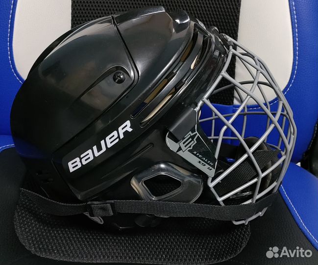 Шлем хоккейный Bauer 4500 с решеткой Stealth 9S