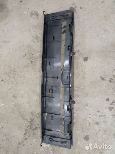 Обшивка панели Toyota Corolla 150 06-12г