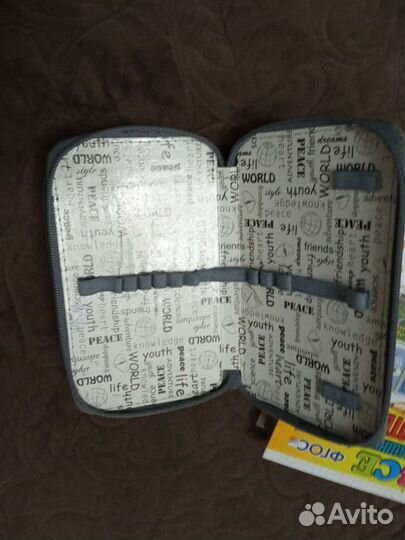 Книги и учебные пособия