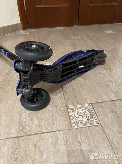 Самокат maxi micro