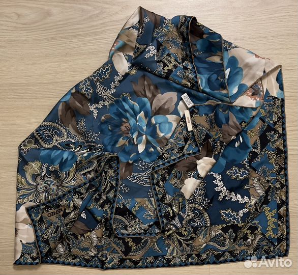 Шелковый платок kenzo