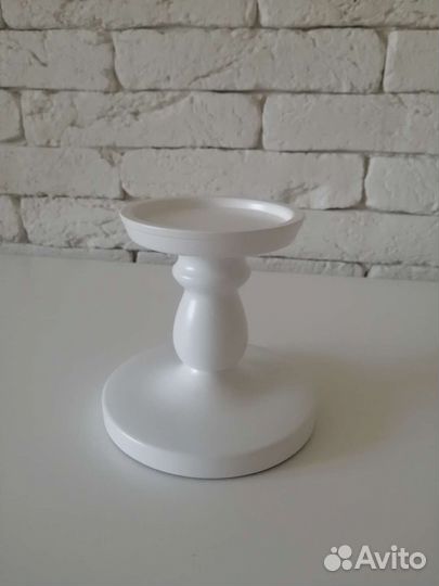 Подсвечники и канделябры