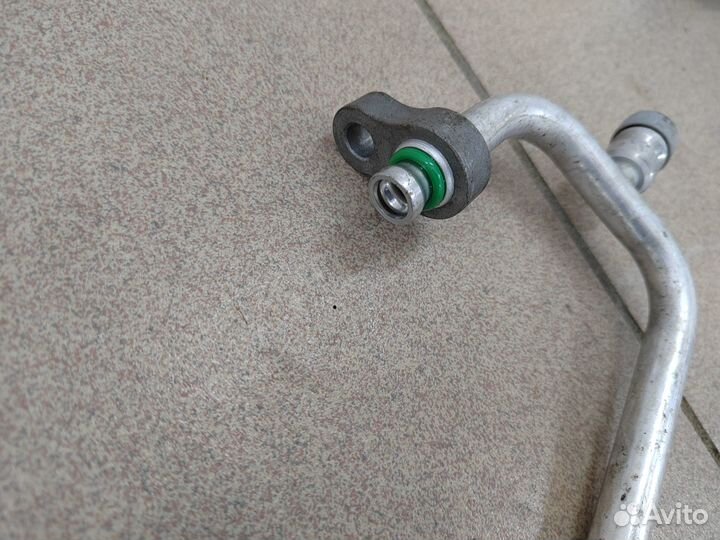 Трубка кондиционера Hyundai Santa Fe 4 97762S1800