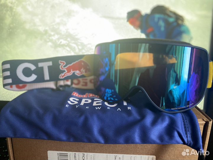 Маска Spect Red Bull Magnetron Eon