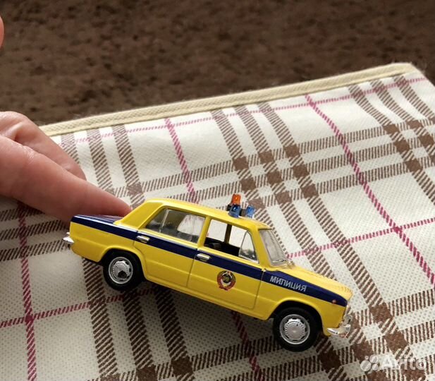 Машинки металлические модельки