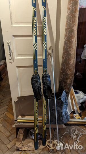 Беговые лыжи деревянные 206