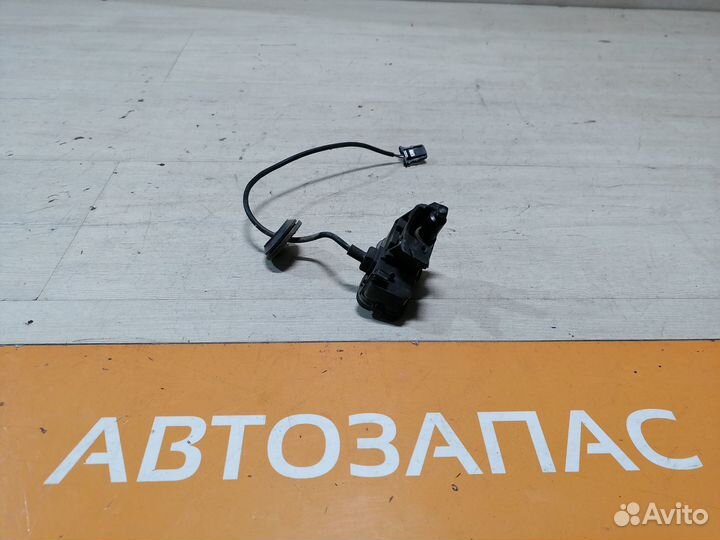 Активатор лючка бензобака Volkswagen Polo 5