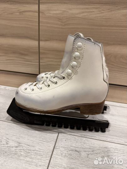 Коньки фигурные детские wifa prima set p-p28