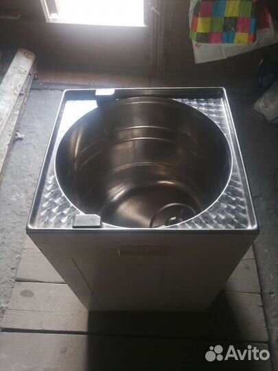 Запчасти от стиральной машины Волга 15А