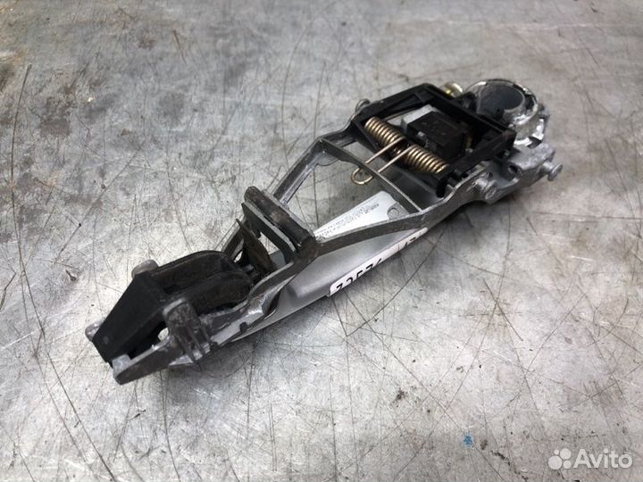 Кронштейн ручки Skoda Octavia (A5 1Z) 2004-2013