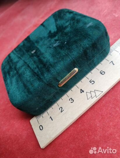 Винтаж Серьги Англия в футляре гвоздики