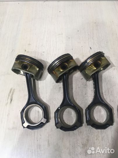 Шатун мерседес W221 3.5 272 2730300820