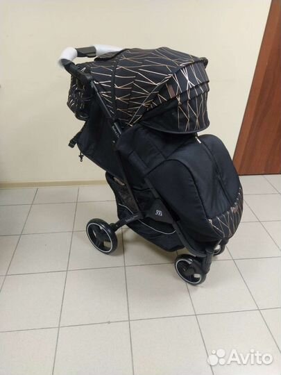 Коляска Babalo 2023 золотые полоски на черной раме