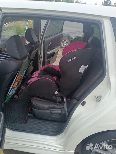 Автокресло Recaro young expert plus