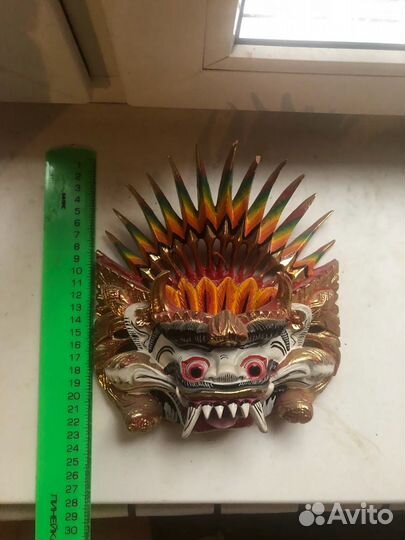 Балийская деревянная маска баронга