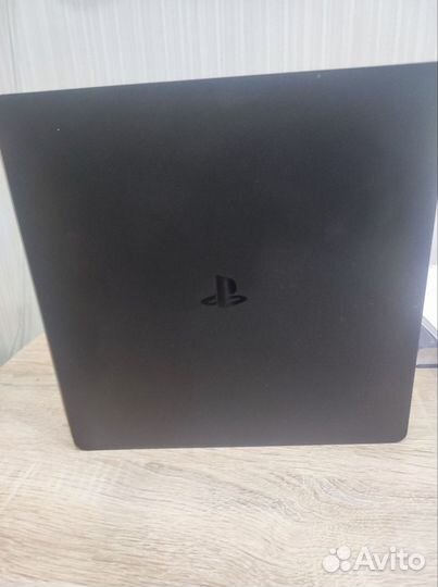 Sony PS4 slim 500gb + диски