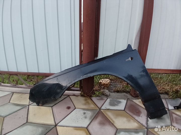 Крыло переднее левое и правое