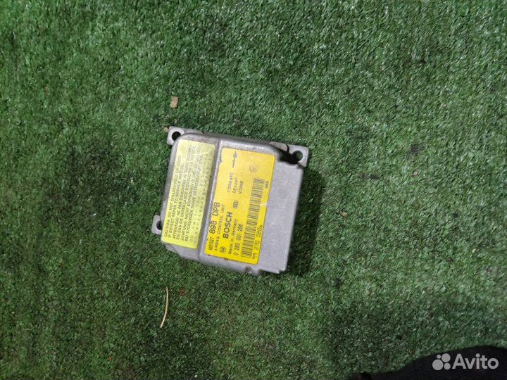 Блок управления AIR BAG Mitsubishi Carisma