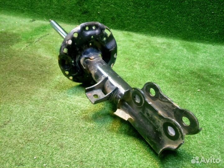 Амортизатор передний передний левый Kia Carens 2.0