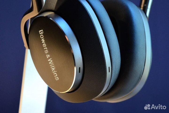 Bowers & Wilkins Px8 Headphones - Black