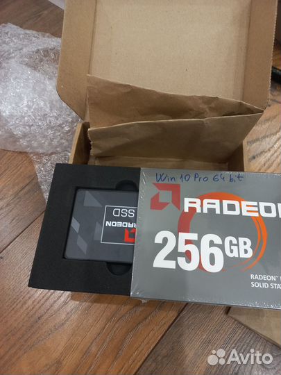 Ссд диск 256 гб с 10Pro