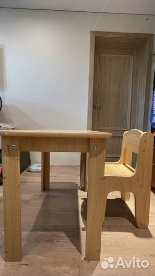 Детский стол и стул