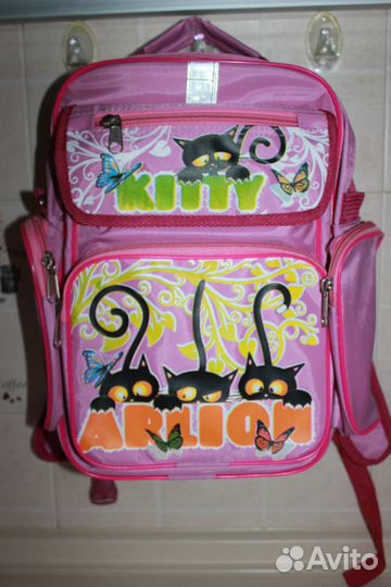 Портфель школьный новый