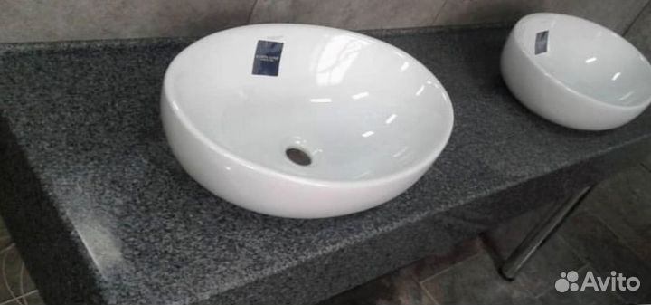 Столешница из искуственного камня