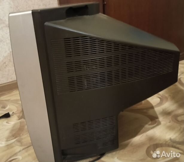 Телевизор бу Jvc