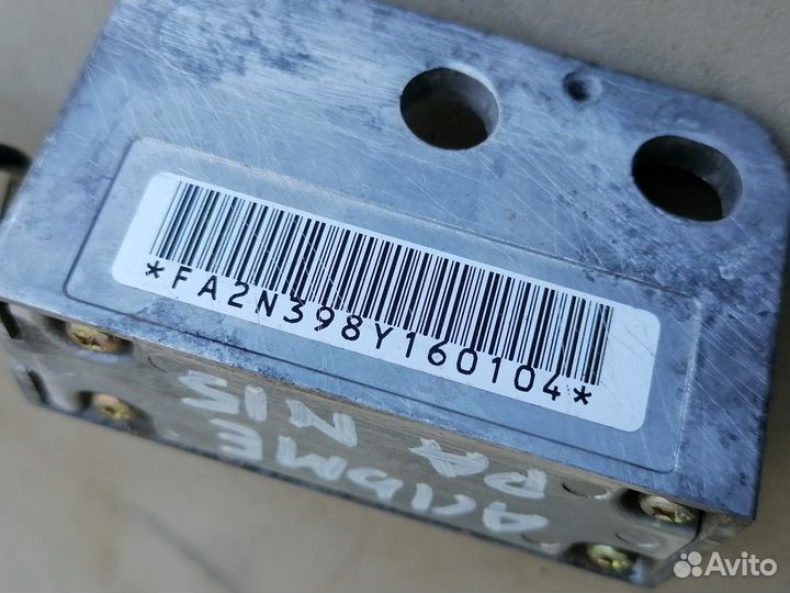 Датчик AIR BAG средн.стойки Nissan Almera N15 1998