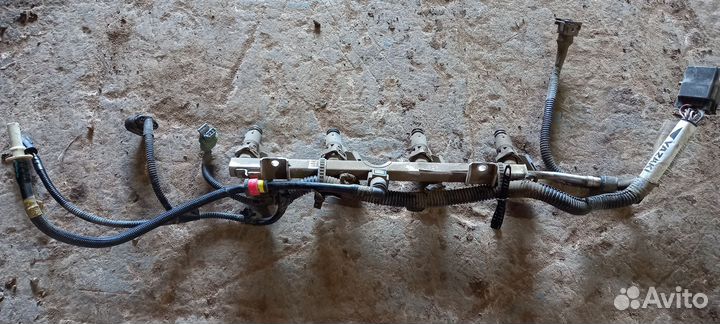 Топливная рампа в сборе xray