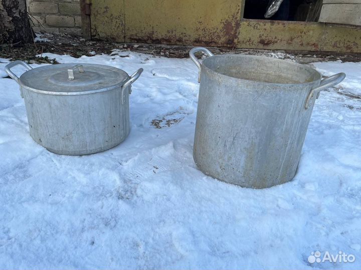 Кастрюля алюминиевая