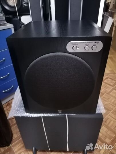 Активный сабвуфер yamaha YST - RSW 300