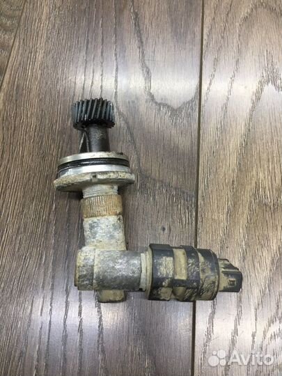 Датчик скорости Mitsubishi L200 универсал 4D56