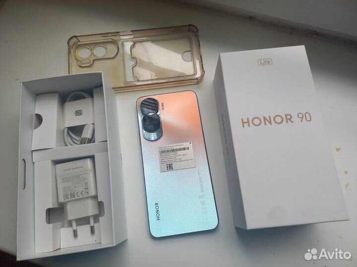 HONOR 90, 8/256 ГБ