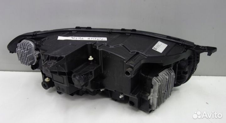 Volvo XC90 2 фара левая