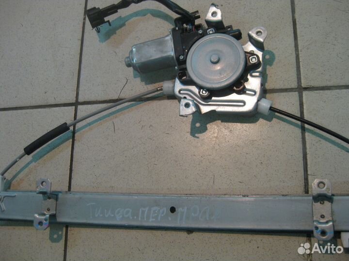 Механизм стеклоподъемника Nissan Tiida
