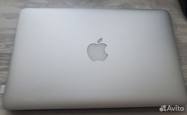 Macbook Air 11mid 2011